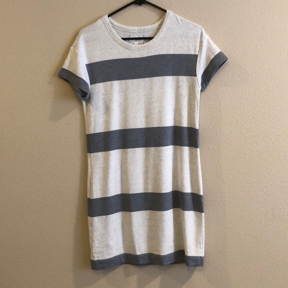 Lou & Grey T-Shirt Dress in Size XS